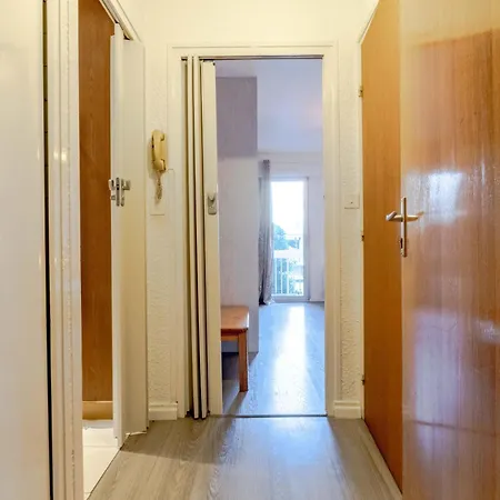 Apartment Evasion-parking Gratuit, Proche Resto *
