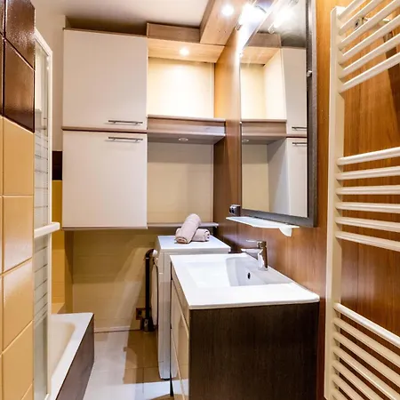 Evasion-parking Gratuit, Proche Resto Apartment *